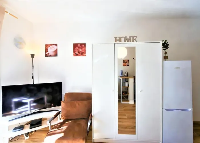 Embnb - Near Geneva - S204,4